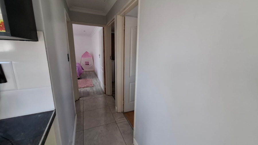 3 Bedroom Property for Sale in Colorado Western Cape